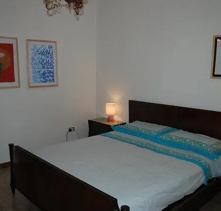 Apartament Valentini Torre Lapillo